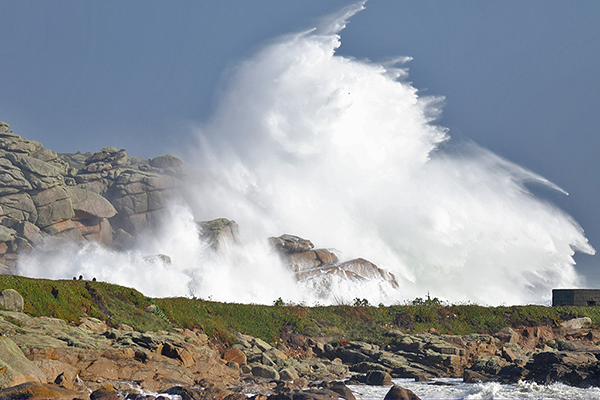 Storm Waves
