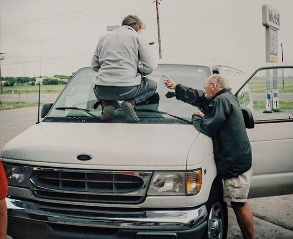 Pete helping fix a broken windscreen in Texas